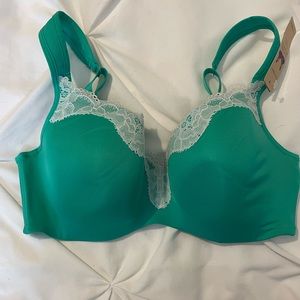 Cacique NWT 38D Bra